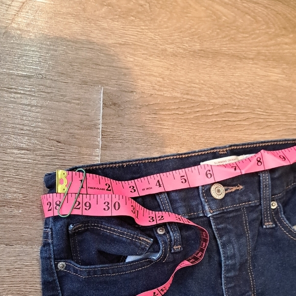 Levi's Slimming Skinny Blue Jeans - Picture 6 of 6